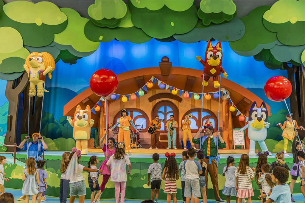Disneyland - Bluey's Best Day Ever